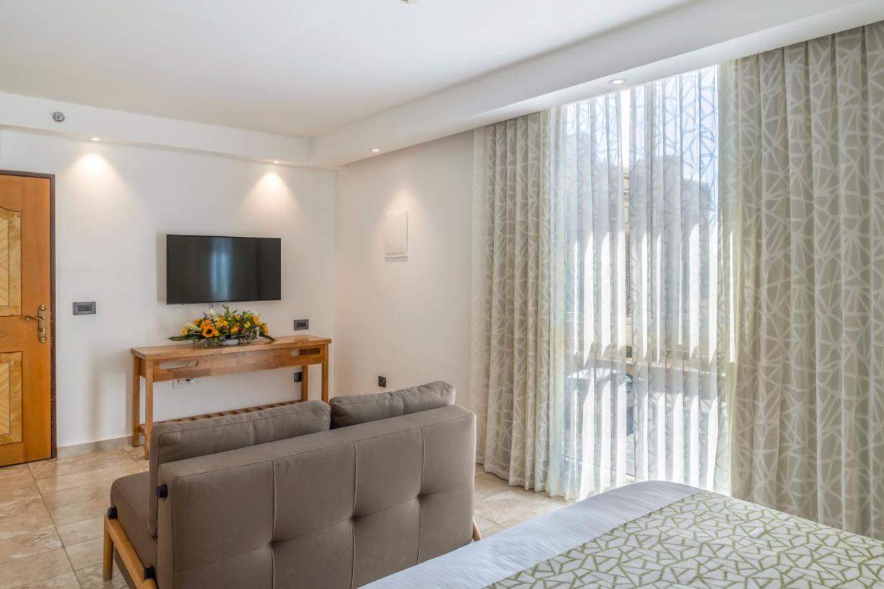 Ramon Suites By Smart Hotels Micpe Ramon Kültér fotó