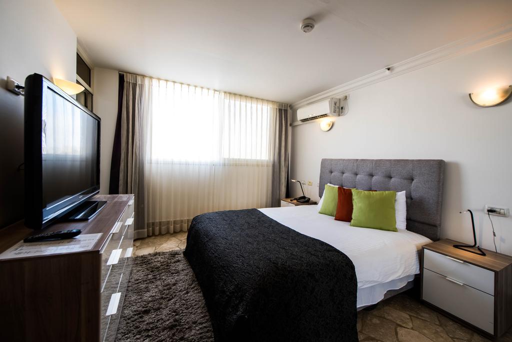 Ramon Suites By Smart Hotels Micpe Ramon Kültér fotó