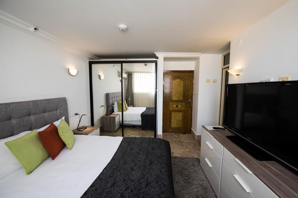 Ramon Suites By Smart Hotels Micpe Ramon Kültér fotó